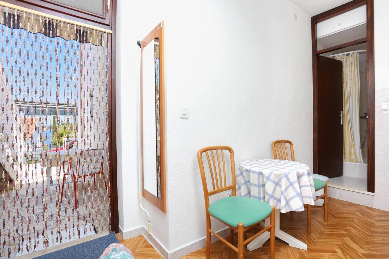 Family Friendly Seaside Apartments Razanj, Rogoznica - 10373 Extérieur photo