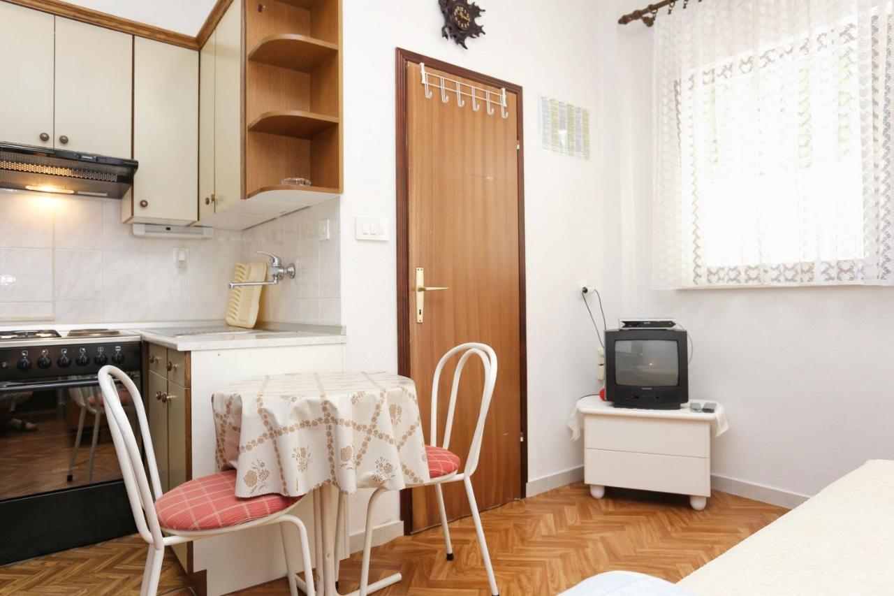 Family Friendly Seaside Apartments Razanj, Rogoznica - 10373 Extérieur photo