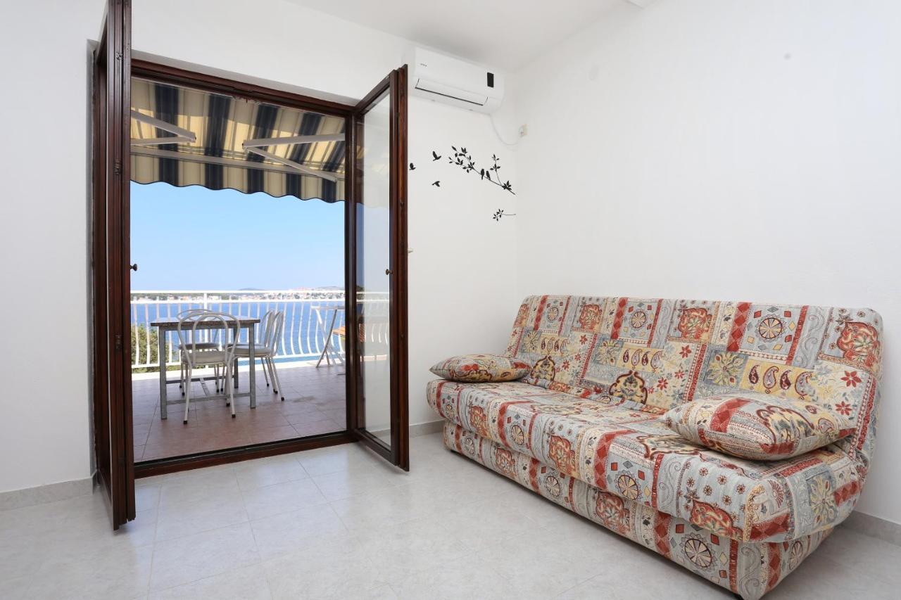 Family Friendly Seaside Apartments Razanj, Rogoznica - 10373 Extérieur photo