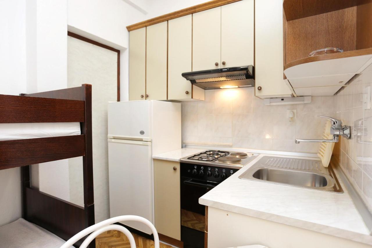 Family Friendly Seaside Apartments Razanj, Rogoznica - 10373 Extérieur photo
