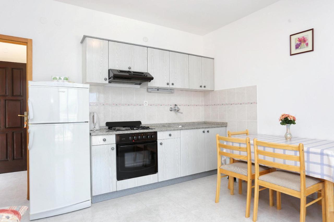 Family Friendly Seaside Apartments Razanj, Rogoznica - 10373 Extérieur photo