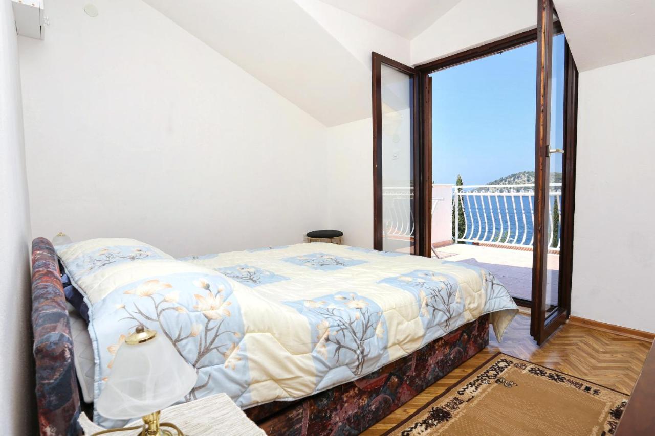 Family Friendly Seaside Apartments Razanj, Rogoznica - 10373 Extérieur photo